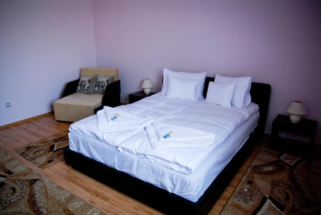 Pazonyi Fogado Es Etterem Hotel Nyírpazony Kamer foto
