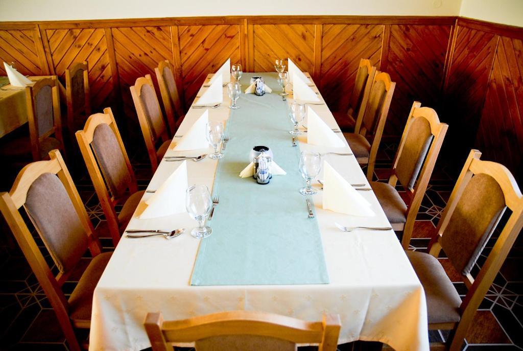Pazonyi Fogado Es Etterem Hotel Nyírpazony Buitenkant foto
